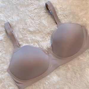 Bali One Smooth U Ultra Lite Spacer Wireless Bra 40 D Gloss